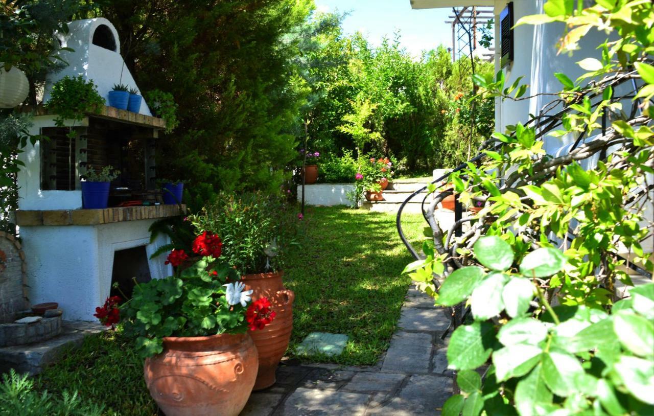 Sonia'S House With Garden Villa Gerakini Exterior photo